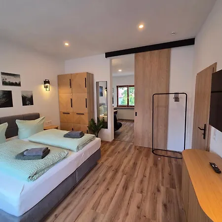 Loft Apartment *
